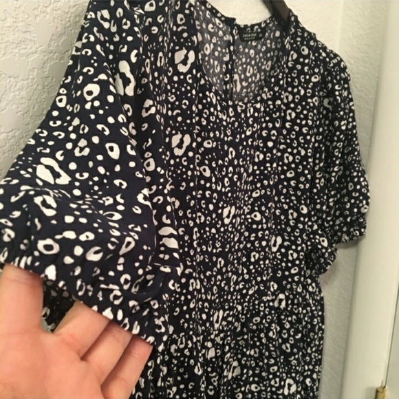 Shein Curve Babydoll blouse, size 3XL - Picture 2 of 7